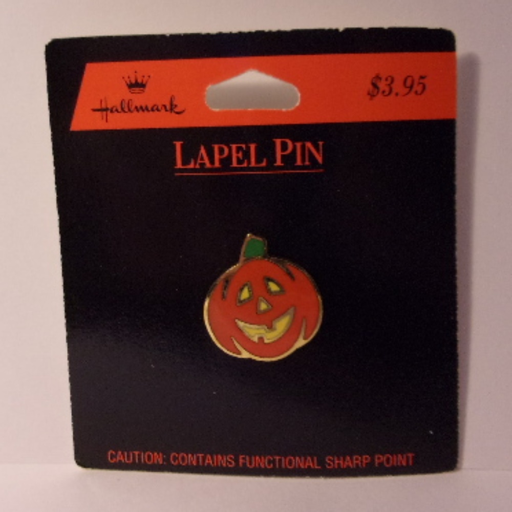 Vintage Hallmark Halloween Pumpkin Lapel Pin